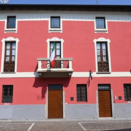 Castano Primo B&B Del Corso מראה חיצוני תמונה